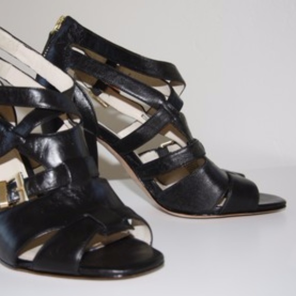 Black high heel strappy shoes, back zip - Picture 5 of 5